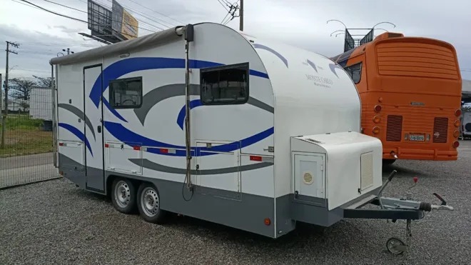 Trailer MonteCarlo 1800 4Pessoas